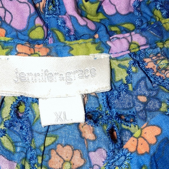 Jennifer & Grace -Eyelet Top- size XL - Picture 5 of 14